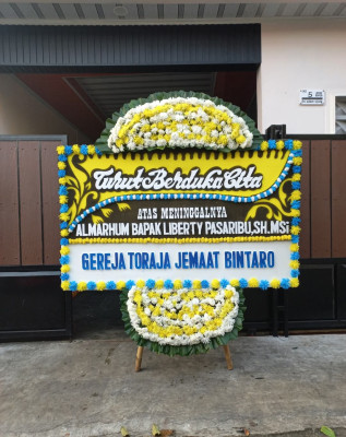 Papan Bunga Duka di Jemaja